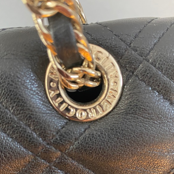 METROCITY Black Quilted Leather Shoulder Bag W/Gold-Tone Chain Strap & Hardware - Picture 7 of 14